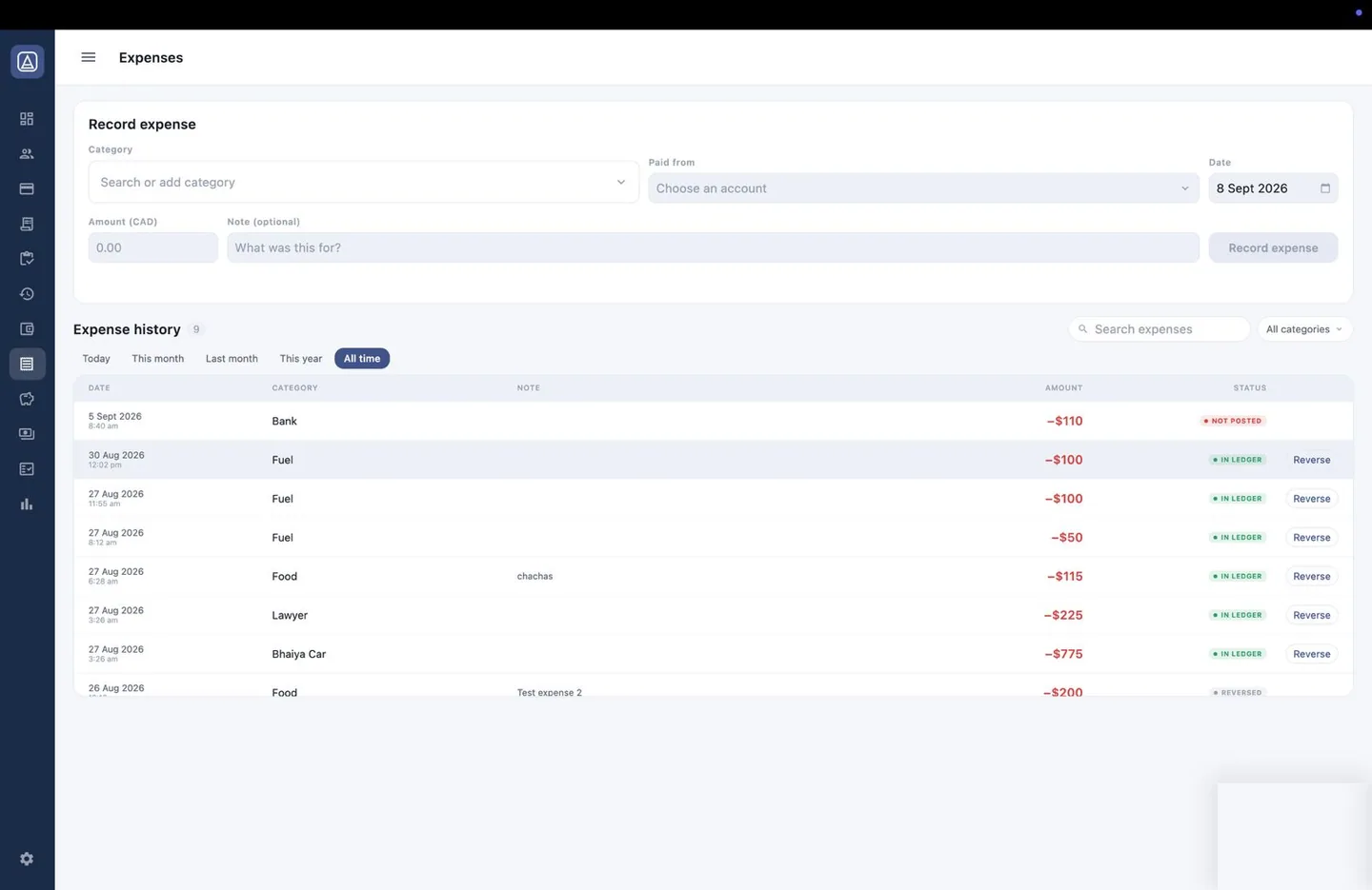 Aromex desktop app: Record expense form above the expense history with amounts, accounts and status